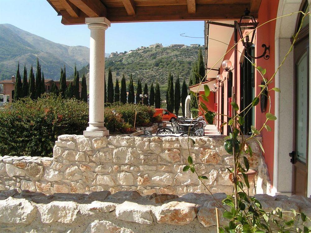 Marchesina Resort Srls Teggiano Buitenkant foto
